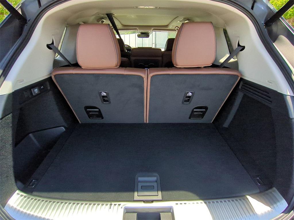 new 2026 Acura MDX car, priced at $68,850