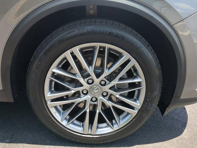 used 2023 Acura MDX car, priced at $48,663