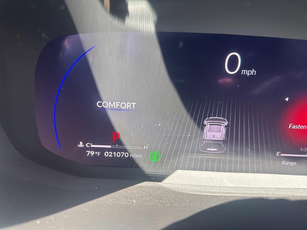 used 2024 Acura MDX car, priced at $45,986