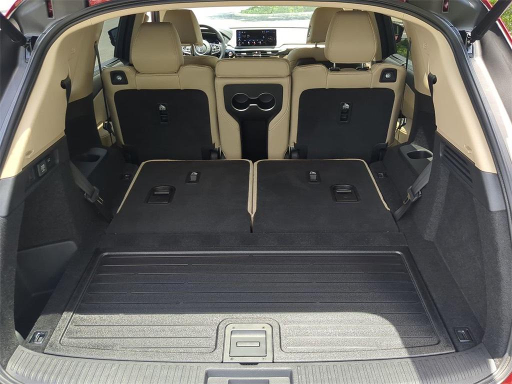 used 2025 Acura MDX car, priced at $48,751