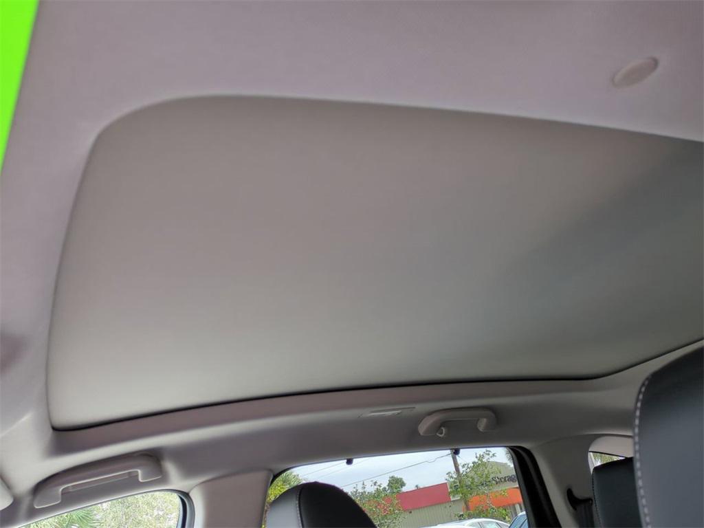 used 2023 Acura MDX car, priced at $41,205