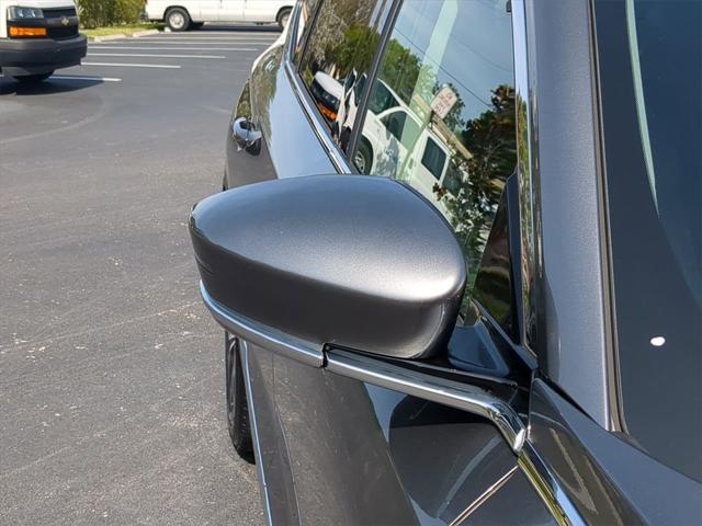 used 2022 Acura MDX car, priced at $41,797
