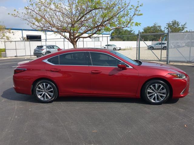 used 2020 Lexus ES 350 car, priced at $30,856