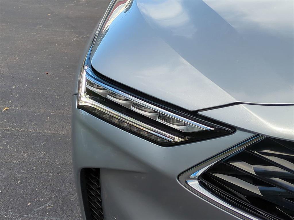 used 2025 Acura MDX car, priced at $47,938