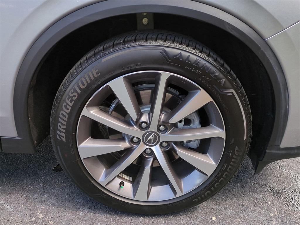 used 2025 Acura MDX car, priced at $47,938