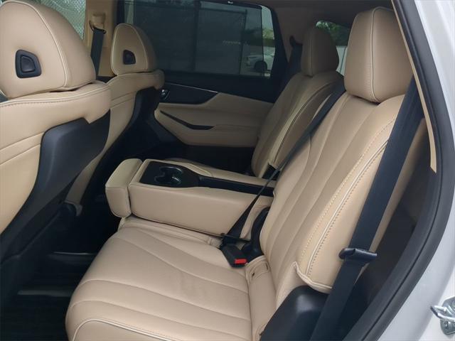 used 2023 Acura MDX car, priced at $47,997