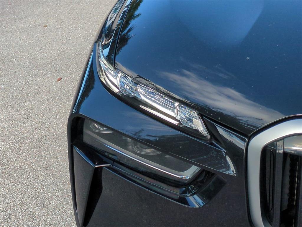 used 2025 BMW X7 car, priced at $99,863