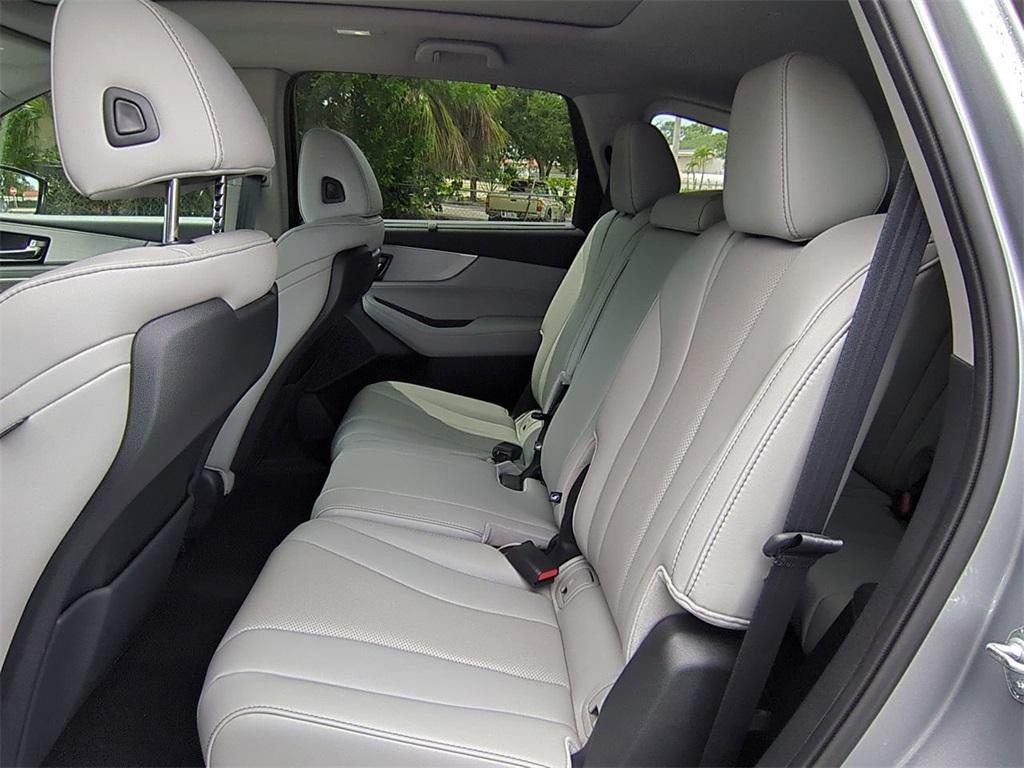 used 2023 Acura MDX car, priced at $42,558