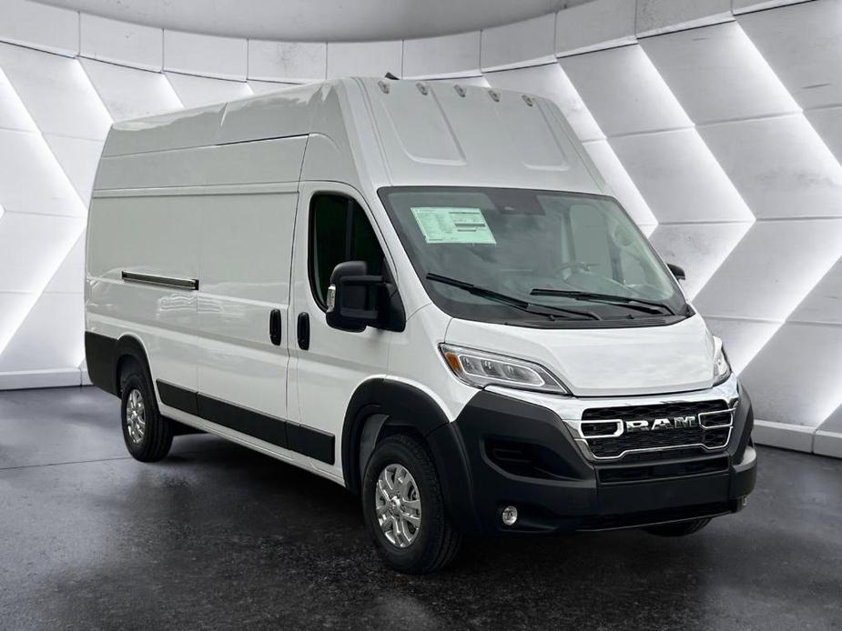 new 2024 Ram ProMaster 3500 car, priced at $53,943