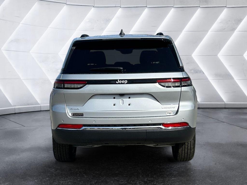 new 2025 Jeep Grand Cherokee car, priced at $42,567