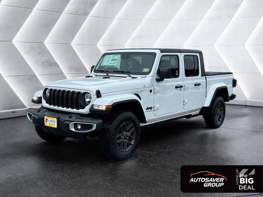 new 2024 Jeep Gladiator car, priced at $48,003