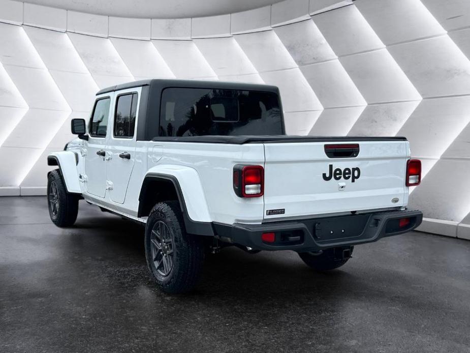 new 2024 Jeep Gladiator car, priced at $46,146