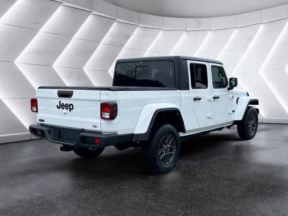 new 2024 Jeep Gladiator car, priced at $48,003