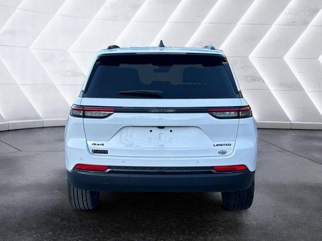 new 2025 Jeep Grand Cherokee car, priced at $50,475