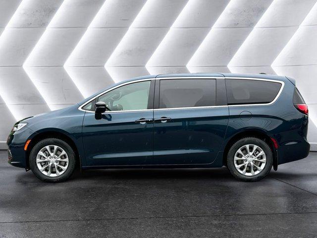 new 2025 Chrysler Pacifica car, priced at $52,278