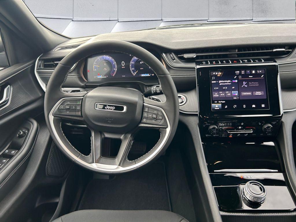 new 2025 Jeep Grand Cherokee L car, priced at $44,224