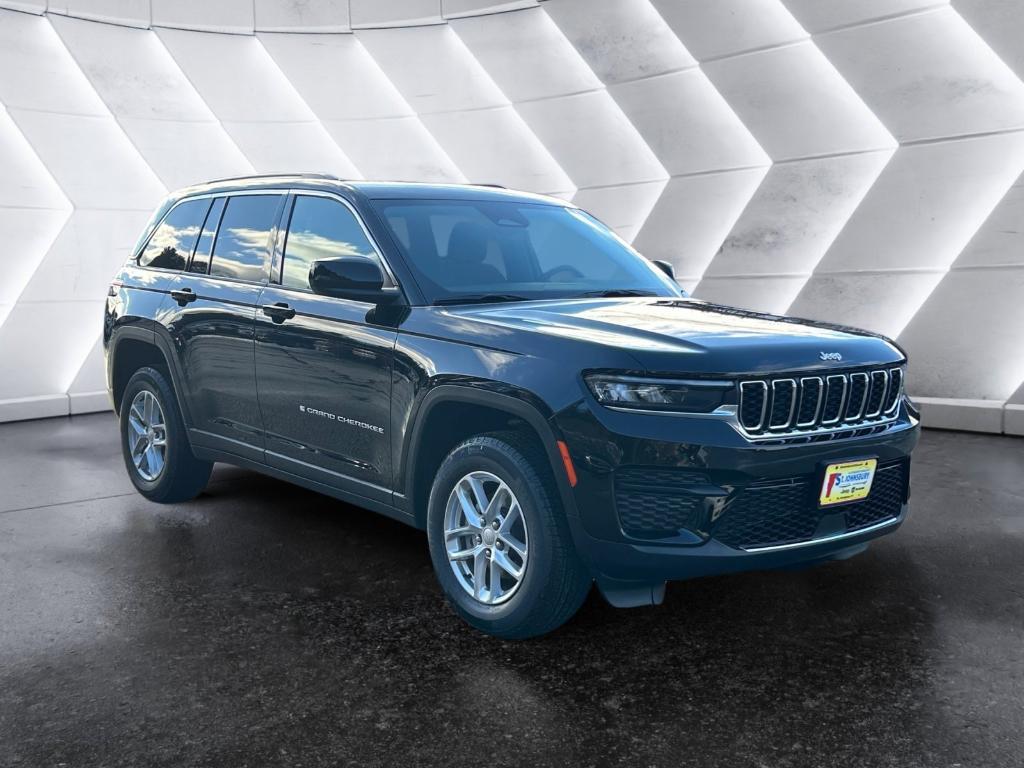 new 2025 Jeep Grand Cherokee car, priced at $42,465