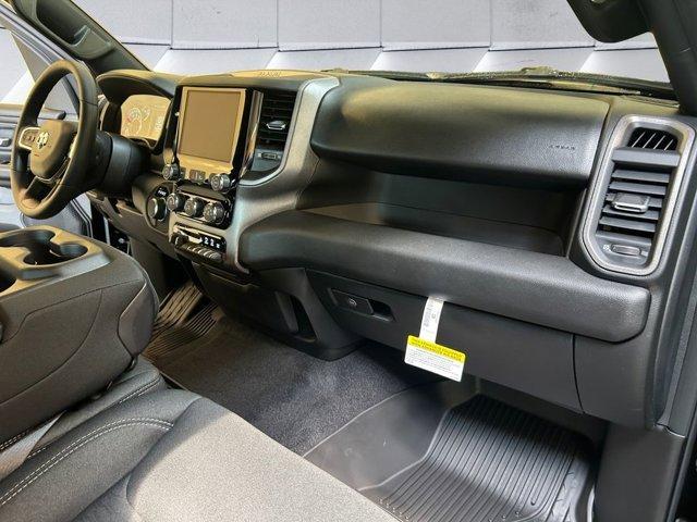 new 2025 Ram 1500 car, priced at $47,574