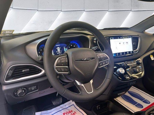 new 2025 Chrysler Voyager car, priced at $41,185