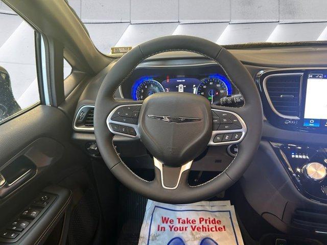 new 2025 Chrysler Voyager car, priced at $41,185