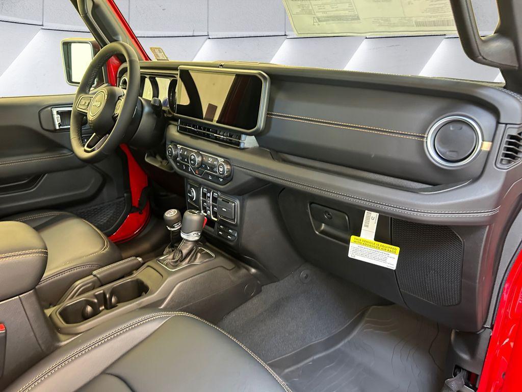 new 2025 Jeep Gladiator car, priced at $46,109