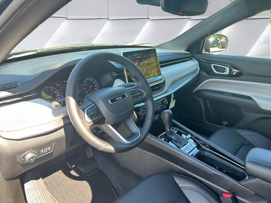 new 2024 Jeep Compass car, priced at $37,210