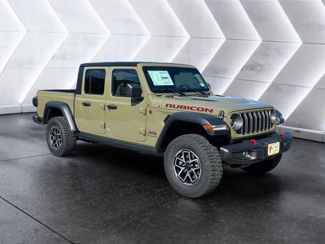new 2025 Jeep Gladiator car, priced at $51,235