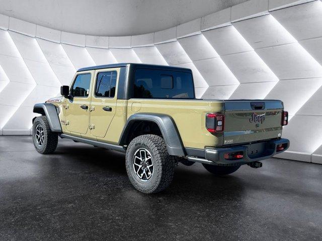 new 2025 Jeep Gladiator car, priced at $51,235