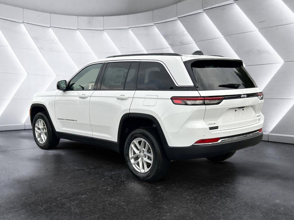 new 2025 Jeep Grand Cherokee car, priced at $41,870