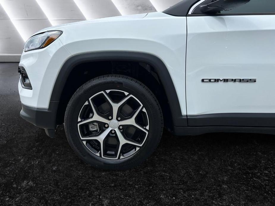 new 2024 Jeep Compass car, priced at $33,340