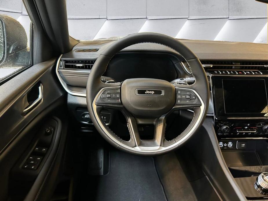 new 2024 Jeep Grand Cherokee car, priced at $41,407