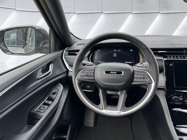 new 2025 Jeep Grand Cherokee car, priced at $45,184