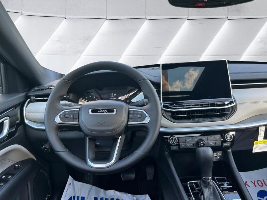 new 2024 Jeep Compass car, priced at $37,210