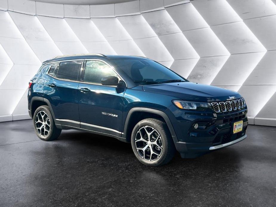 new 2024 Jeep Compass car, priced at $37,210