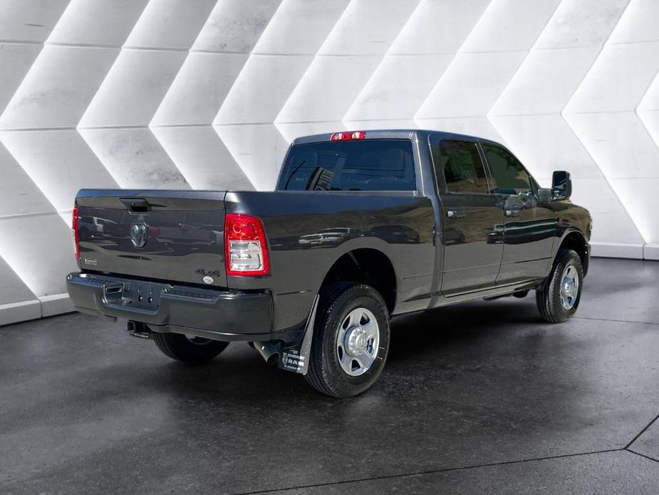 new 2024 Ram 3500 car, priced at $60,401