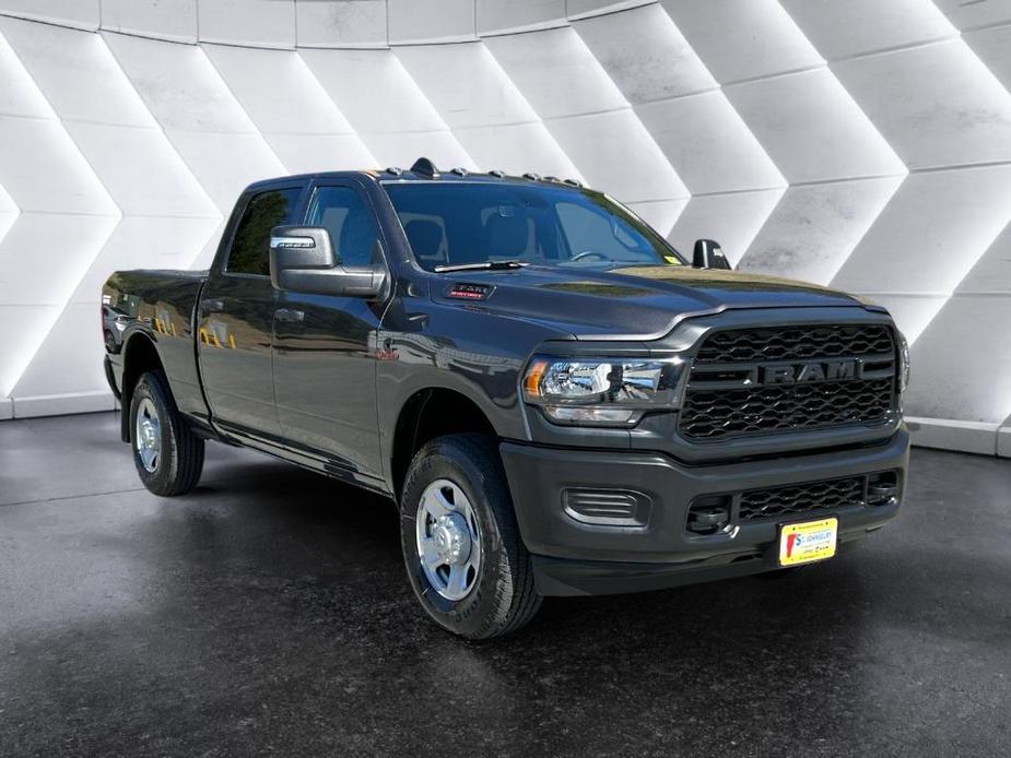 new 2024 Ram 3500 car, priced at $60,401