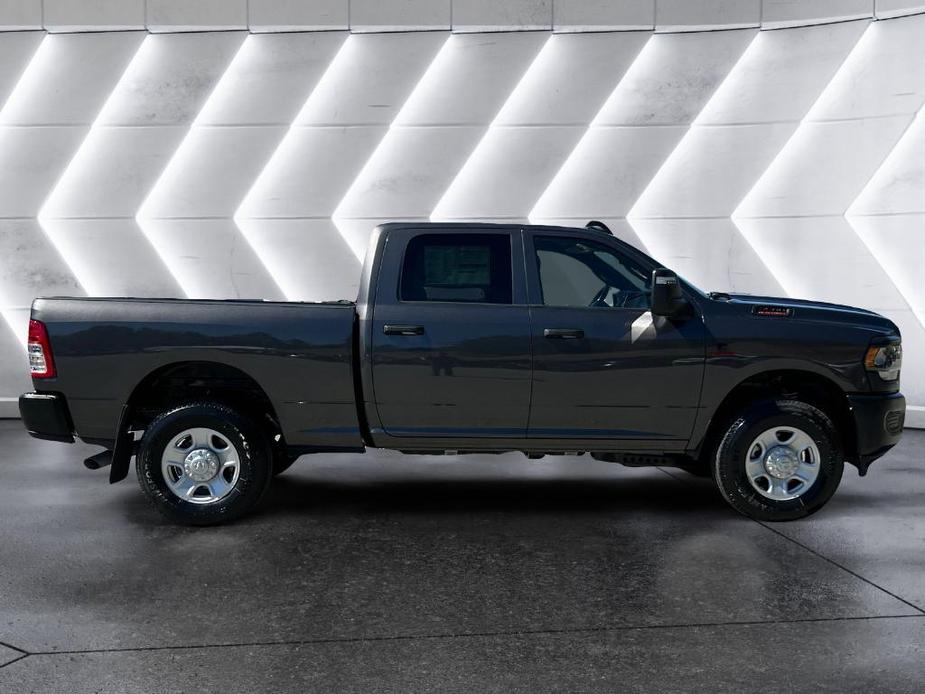 new 2024 Ram 3500 car, priced at $60,401