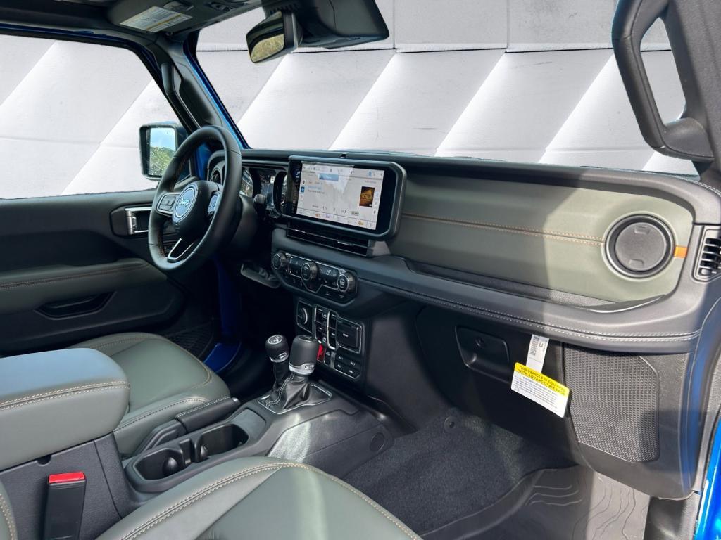 new 2024 Jeep Gladiator car, priced at $48,879