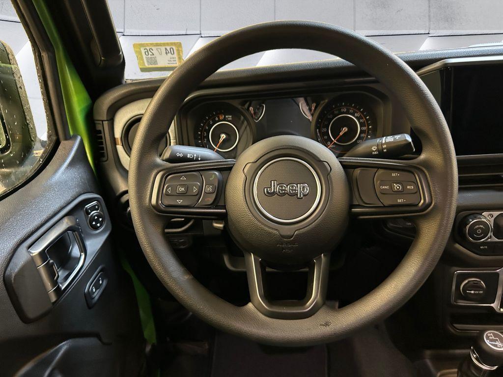 new 2025 Jeep Gladiator car, priced at $46,225