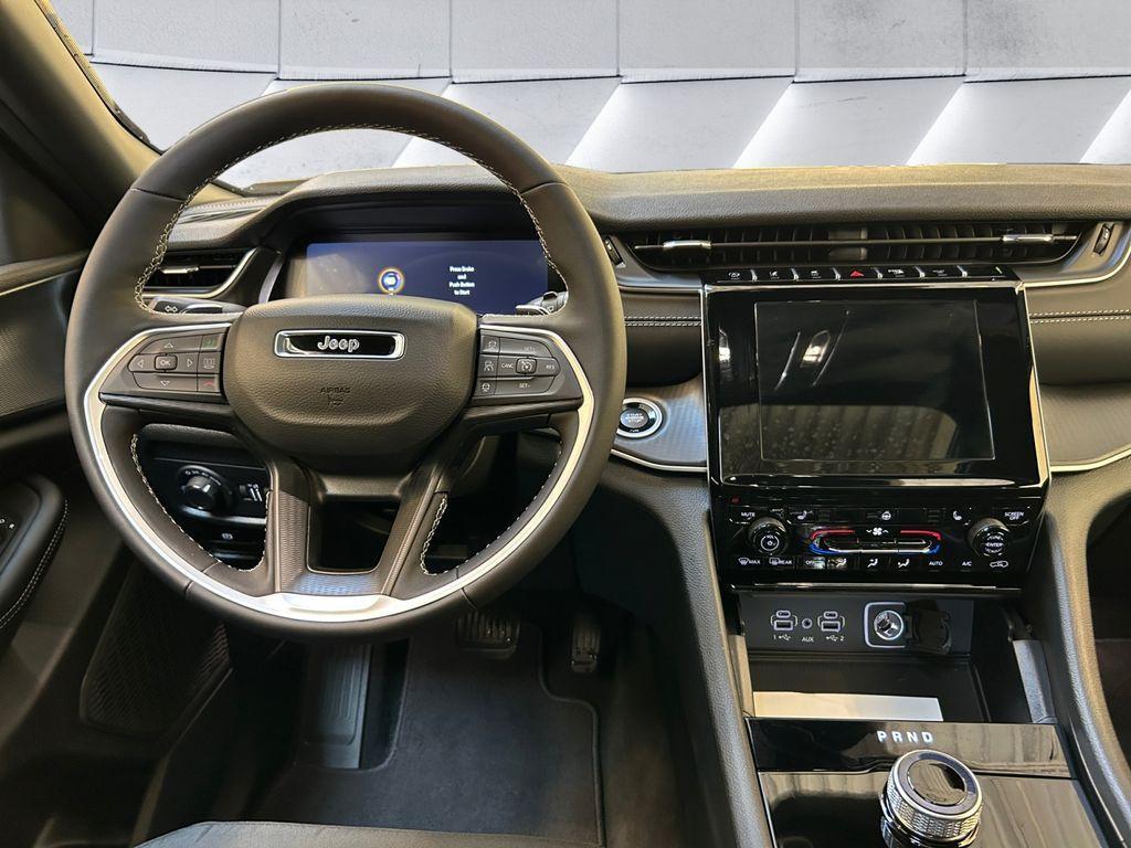 new 2025 Jeep Grand Cherokee L car, priced at $42,959
