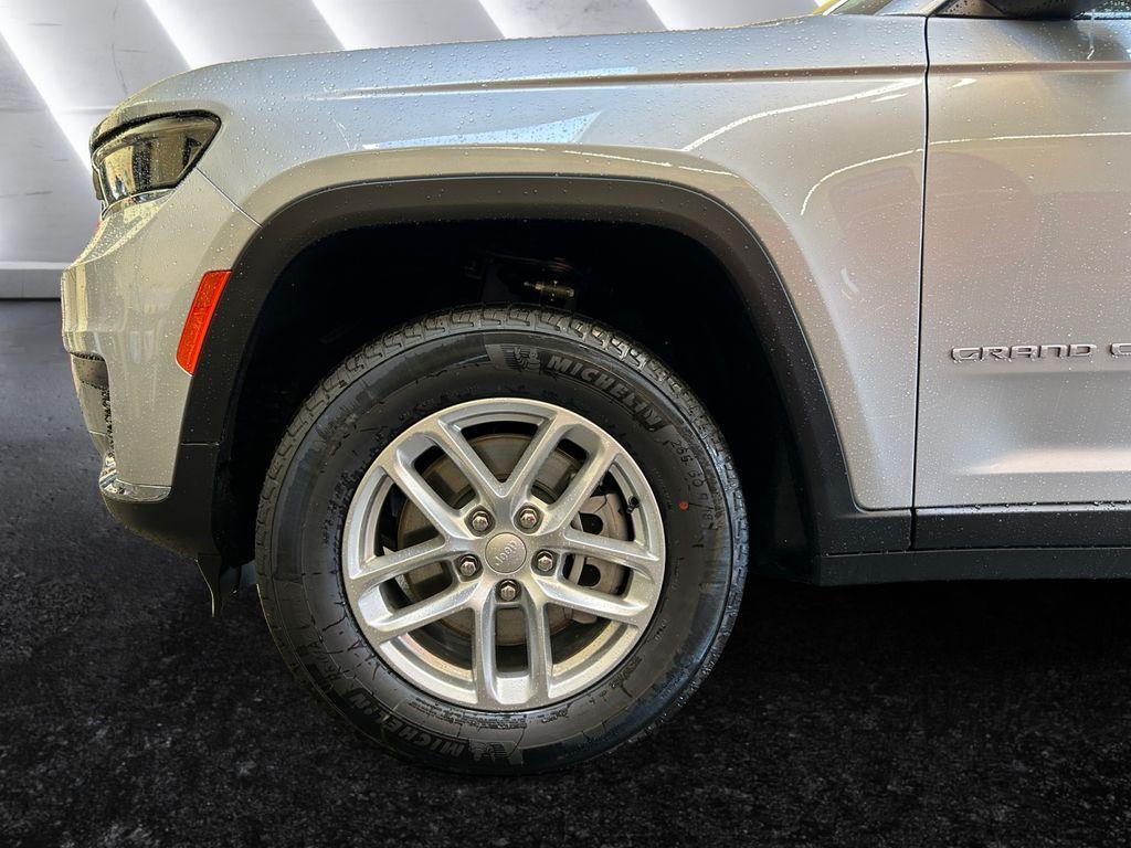 new 2025 Jeep Grand Cherokee L car, priced at $42,959