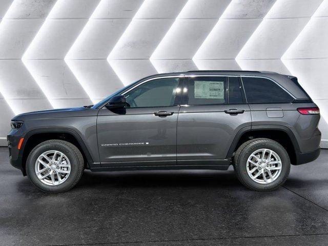 new 2025 Jeep Grand Cherokee car, priced at $41,527