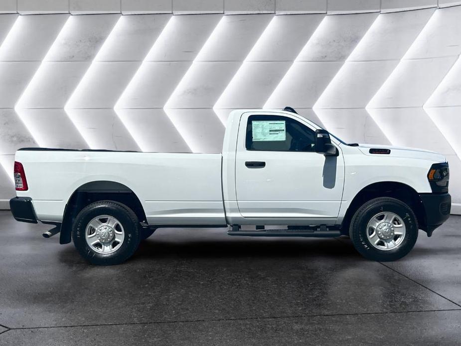 new 2024 Ram 3500 car, priced at $46,814