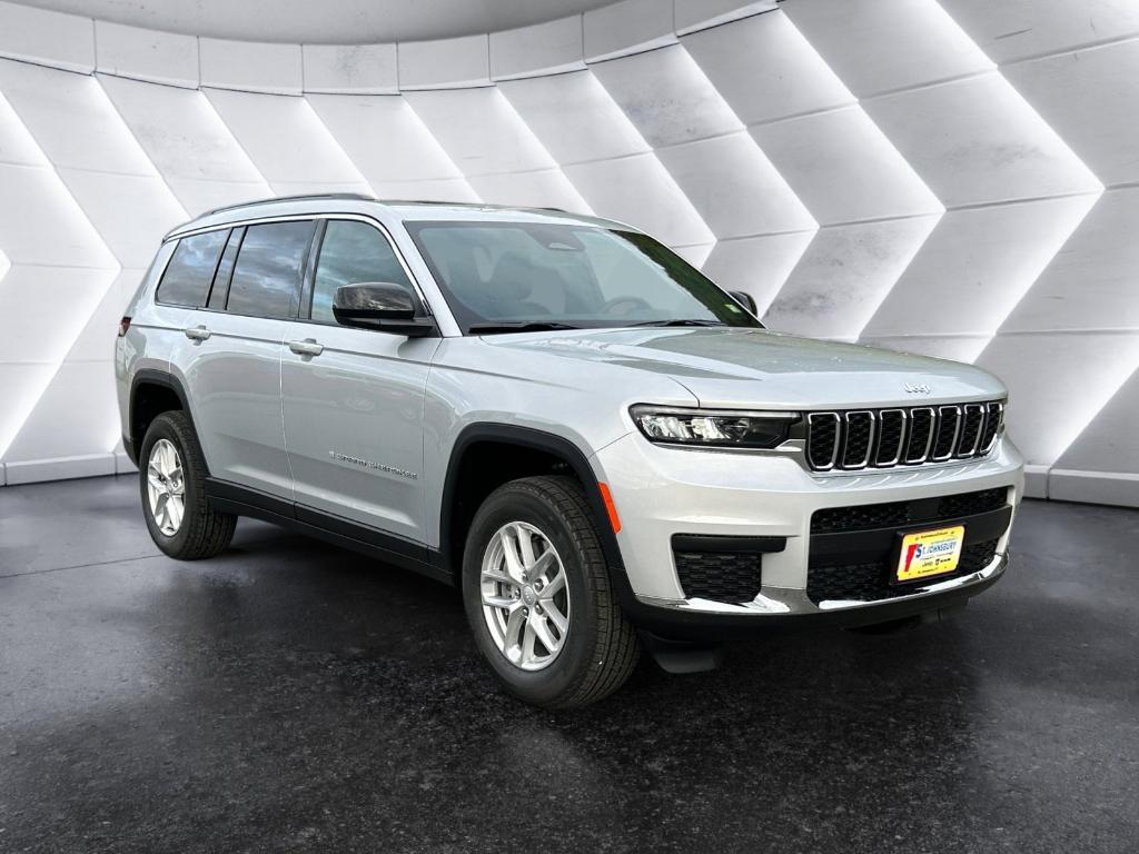 new 2025 Jeep Grand Cherokee L car, priced at $42,720