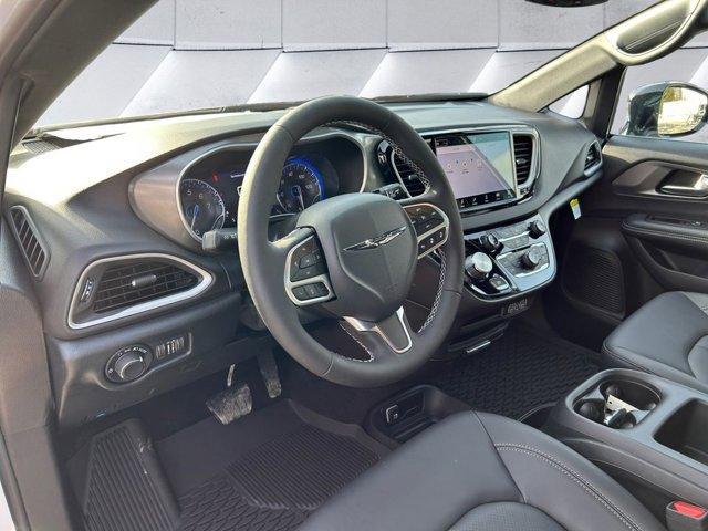 new 2025 Chrysler Voyager car, priced at $41,185