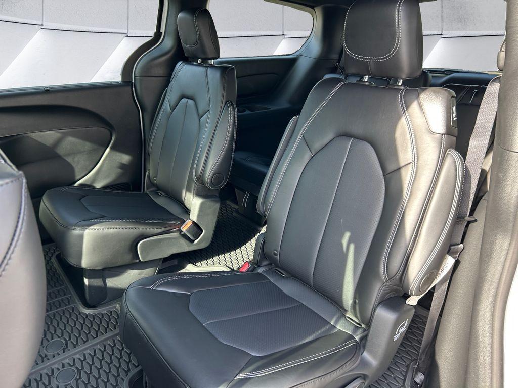 new 2025 Chrysler Voyager car, priced at $40,808
