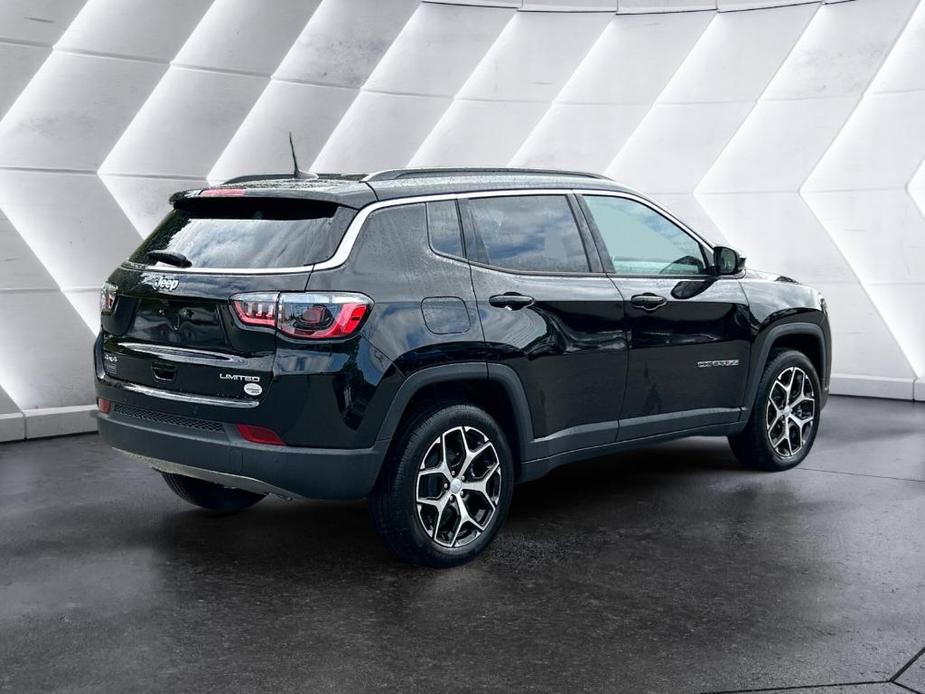 new 2024 Jeep Compass car, priced at $33,935