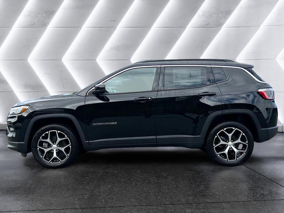 new 2024 Jeep Compass car, priced at $33,935