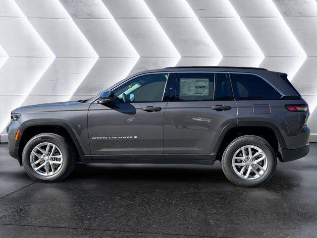 new 2025 Jeep Grand Cherokee car, priced at $41,527