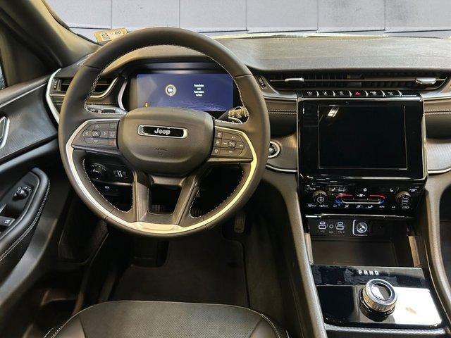 new 2025 Jeep Grand Cherokee car, priced at $45,188
